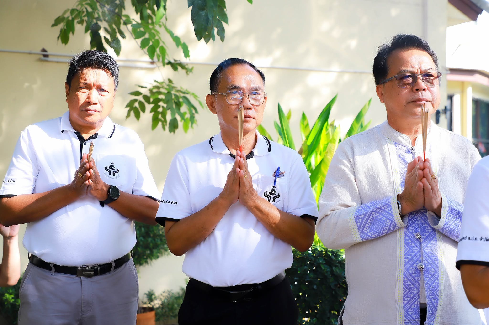 title - รองเลขาธิการ ส.ป.ก. ร่วมพิธีสักการะสิ่งศักดิ์สิทธิ์และพิธีสงฆ์ วันทำบุญสหกรณ์ออมทรัพย์สำนักงานการปฏิรูปที่ดินเพื่อเกษตรกรรม จำกัด เนื่องในโอกาสเปลี่ยนแปลงที่ตั้งสำนักงานแห่งใหม่ 